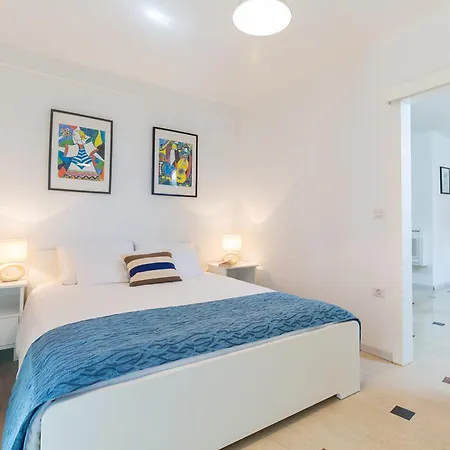 Old Town And Apartamento Poreč