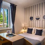 Old Town And Apartman Porec