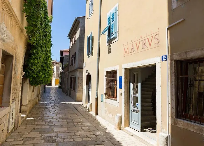 Old Town And * Poreč