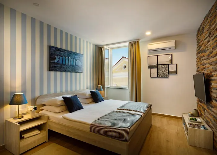 Old Town And * Poreč