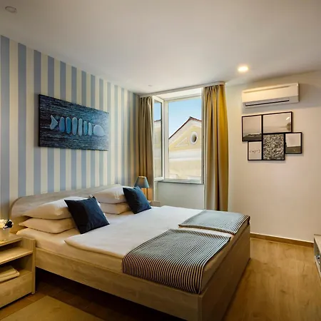 Old Town And * Пореч